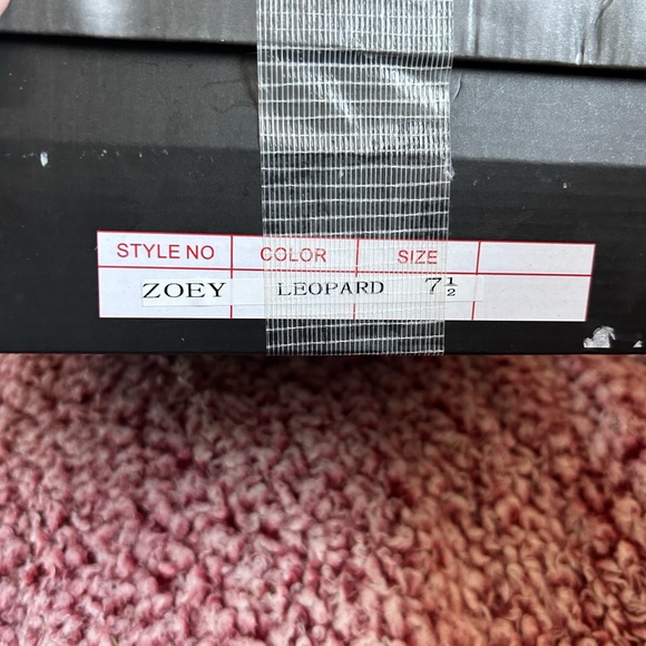 Ccocci Zoey Women’s Wedge Leopard Sneakers 7 1/2 - Picture 4 of 7